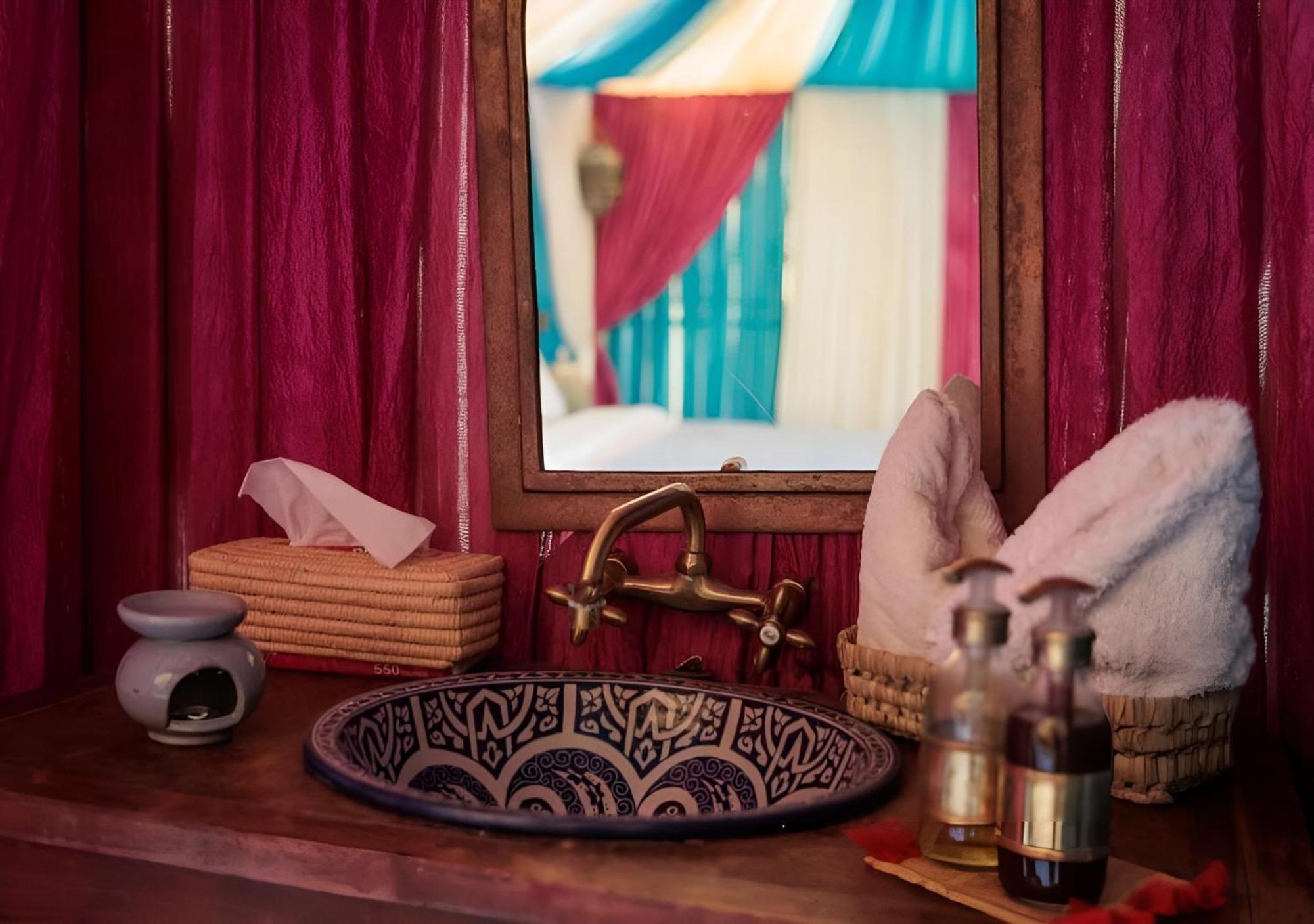 Merzouga Sahara Nights Camp & Desert Activities Exterior foto